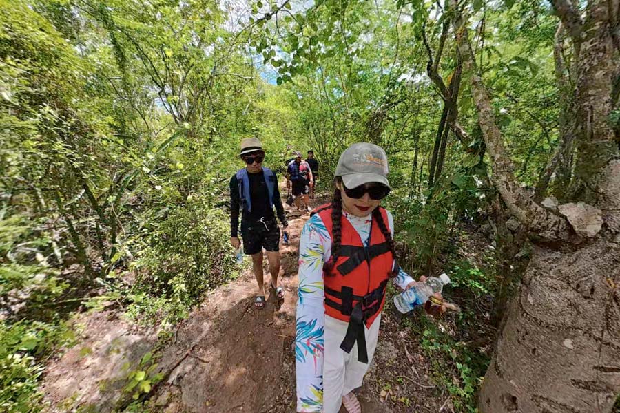 Hiking in Homún Yucatán