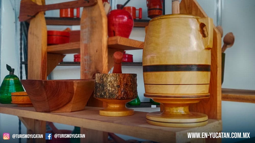 Wood Carved Crafts, Dzitya Yucatan