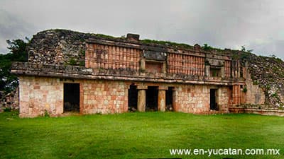 ruinas mayas de chacmultun