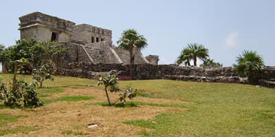 La Muralla de Tulum, Tulum Mayan Ruins
