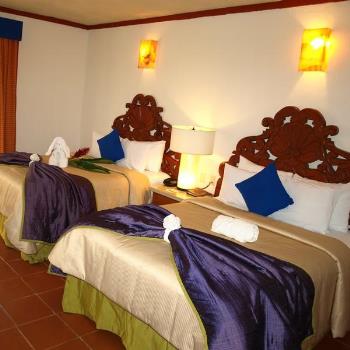ecotel quinta regia, hotel economico valladolid yucatan, mexico