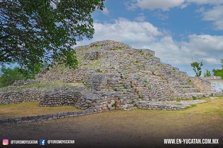 Pirámides de Acanceh, Ruta de los Conventos Yucatán, Pirámides de Yucatán