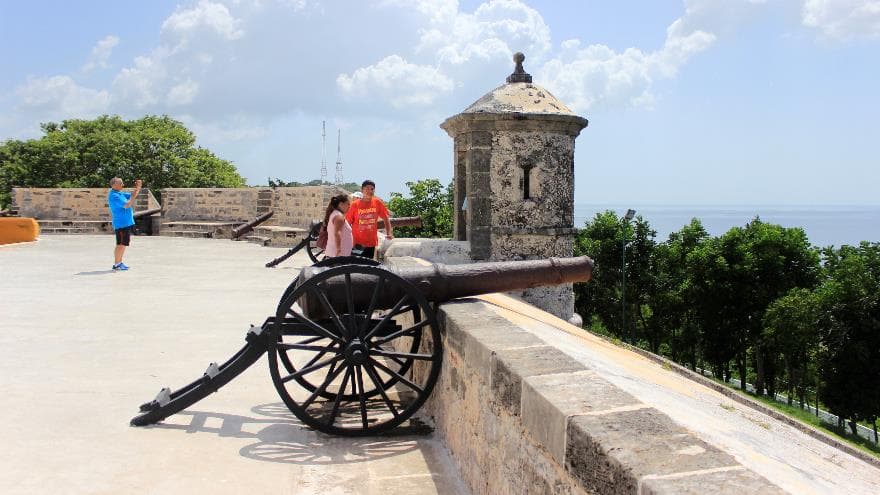 Cañon en el Fuerte de San Miguel en Campeche