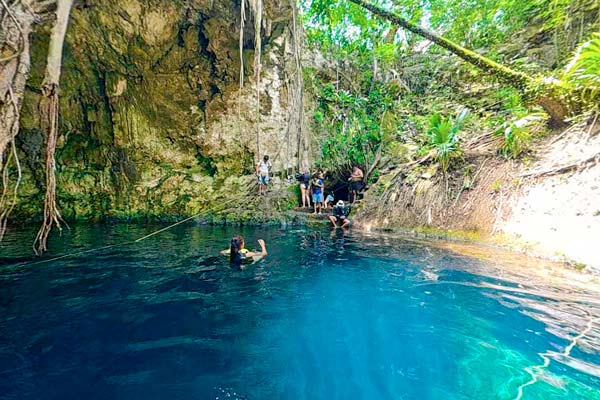 Cenote Azul in Homún, Cenote Lan ka Uk