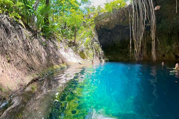 Cenote Azul in Homún, Cenote Lan ka Uk
