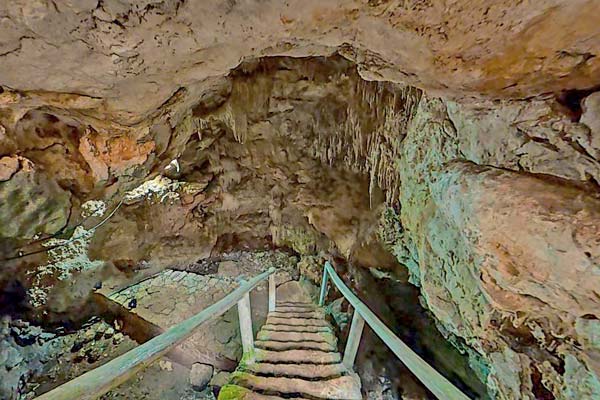 Cenote Paáy Dzonot in Homún Yucatán