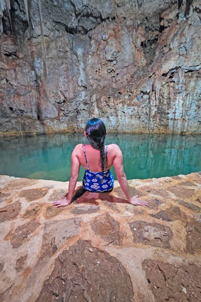 Pájaro Toh Cenote and George de la Selva Lodge in Tecoh Yucatan