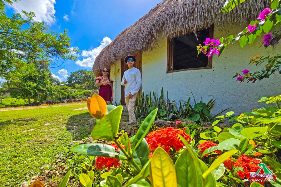 Casita Maya en Cenote Diana Balchee