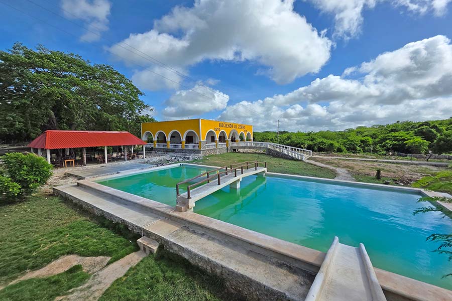 Piscinas en Cenote Dzonotoch