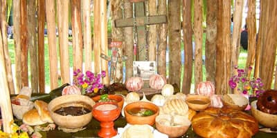Costumbres Funerarias de Yucataán, Tradiciones de Yucatán