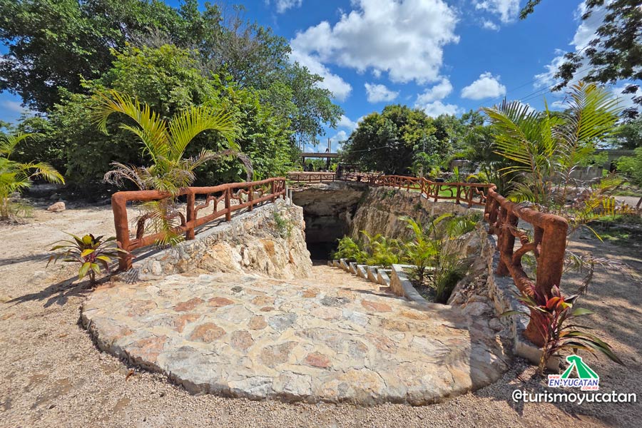 Cenote Nojoch Chakal Ja'as