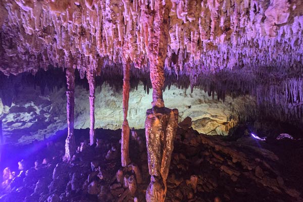 Gruta y Cenote San José Tzalam en Homún