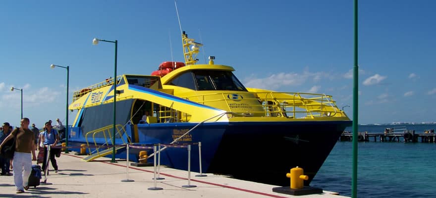 Ferry a Isla Mujeres, Ultramar, Gran Puerto, Puerto Juarez
