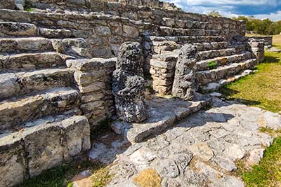 Temple of the Warrios, Mayapan Mayan Ruis
