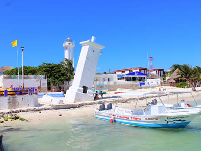 Faro de Puerto Morelos