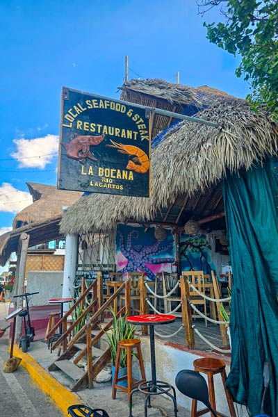 Restaurante La Bocana en Río Lagartos
