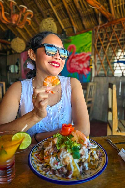 Restaurante La Bocana en Río Lagartos