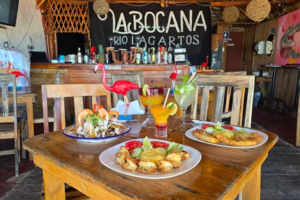 Restaurante La Bocana en Rio Lagartos