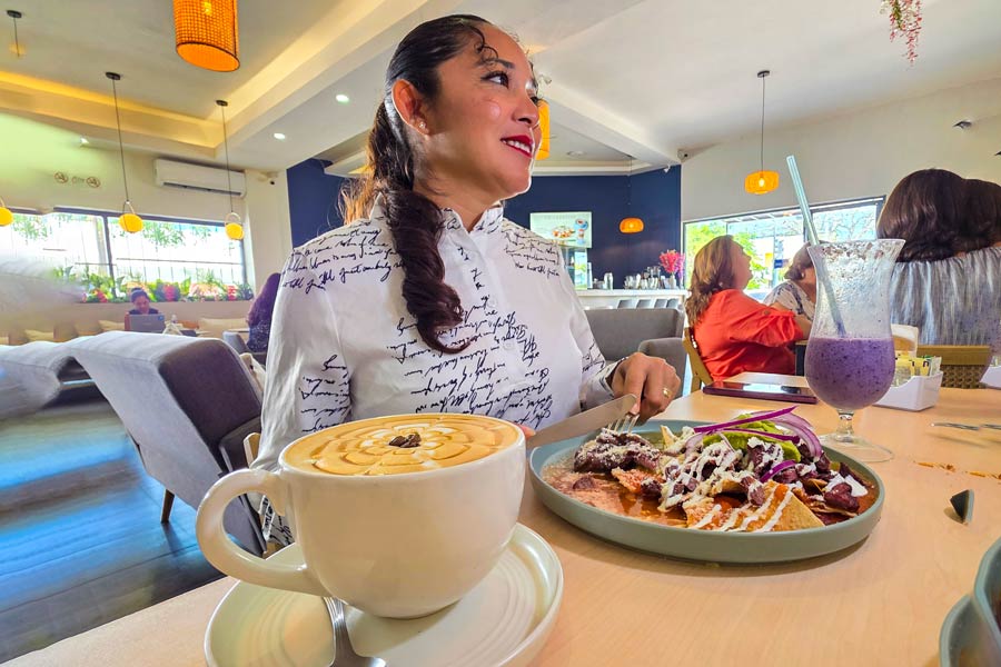 Cafe y Chilaquiles Cafeto Supremo