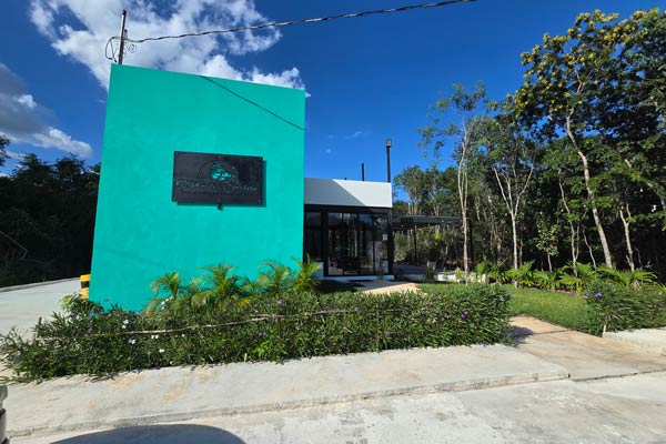 	Restaurant and Café Choko Coffee