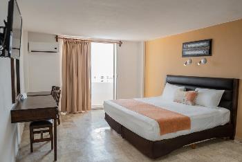 Hotel Calypso Cancún, Hoteles Economicos Cancún