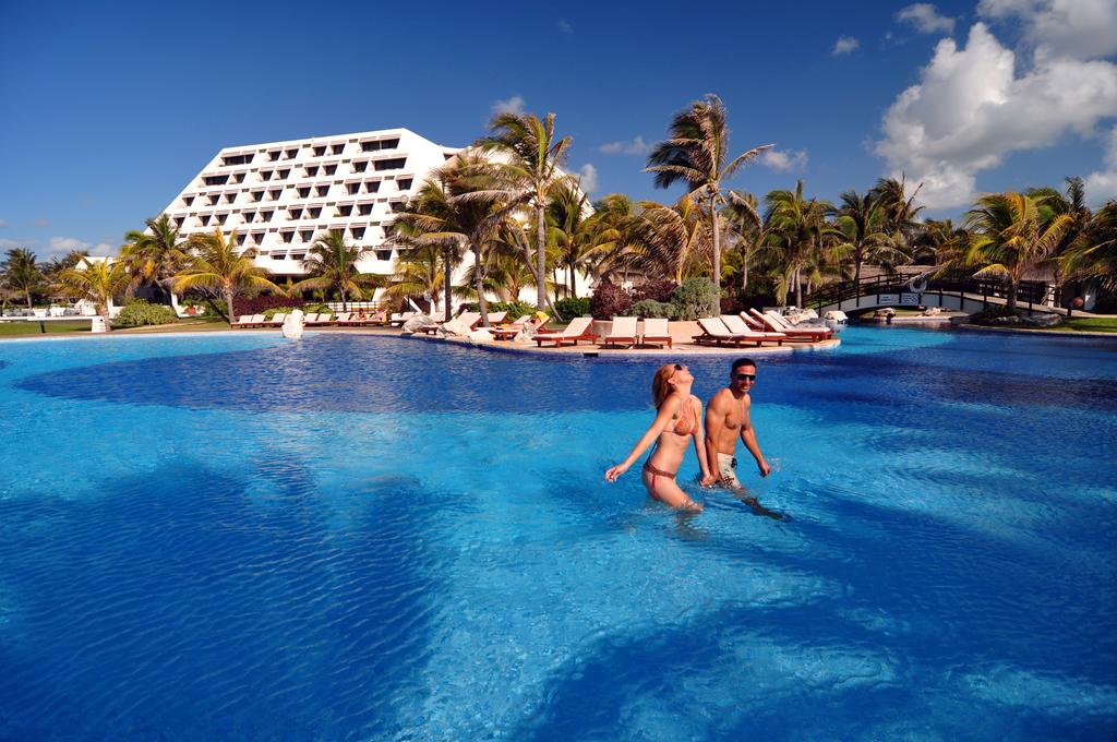 Hotel Grand Oasis Canc  n  Hoteles Cancun  Hoteles Todo Incluido Cancun